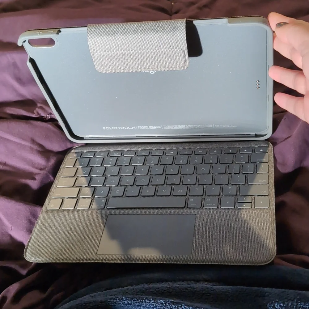 LOGITECH | Folio Keyboard - iPad Pro & Air | Touch Keyboard Case with & Trackpad